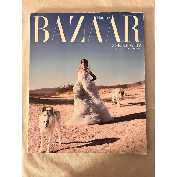 Harper's Bazaar Magazine  - October  2018 - Zoe Kravitz Unretouched - Picture 2 of 15